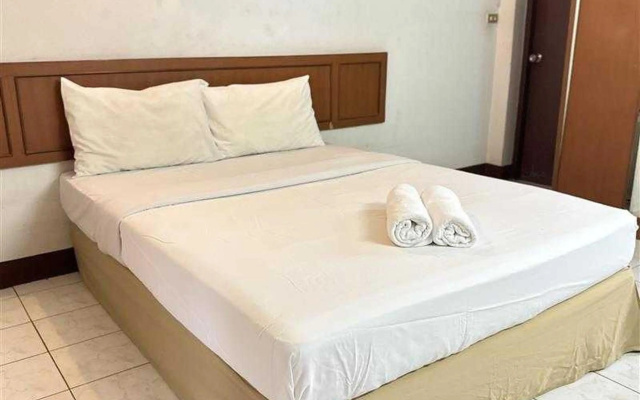 Hotel O Top North Guesthouse – Guest Rooms – Chiang Mai