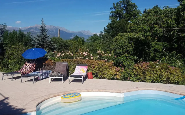 Aux chataigniers alpins