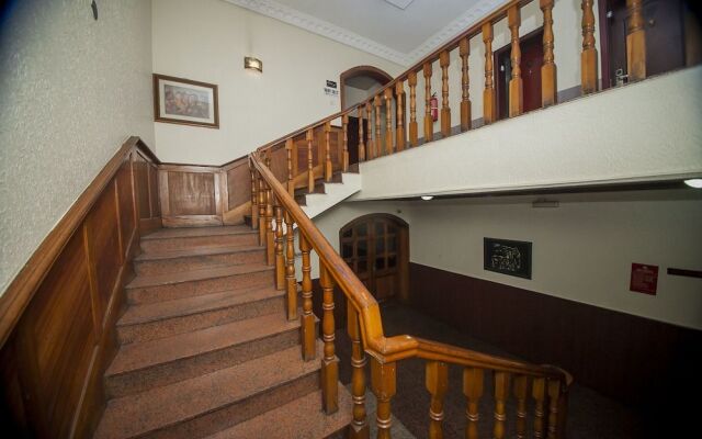 Joy House Hotel and Suites