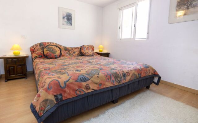 Apartment La Marina
