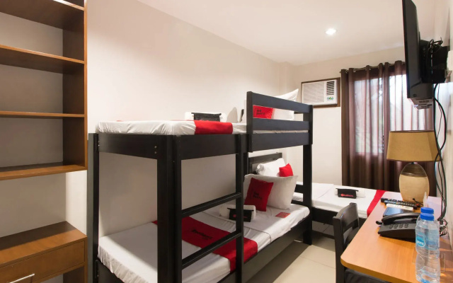 RedDoorz Plus @ Diola Villamonte Bacolod