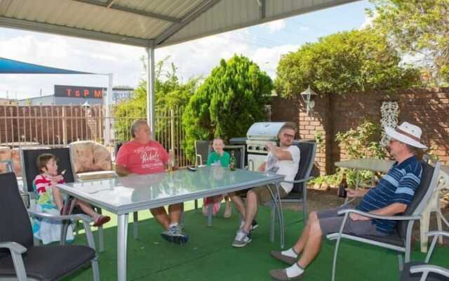 Albury Classic Motor Inn