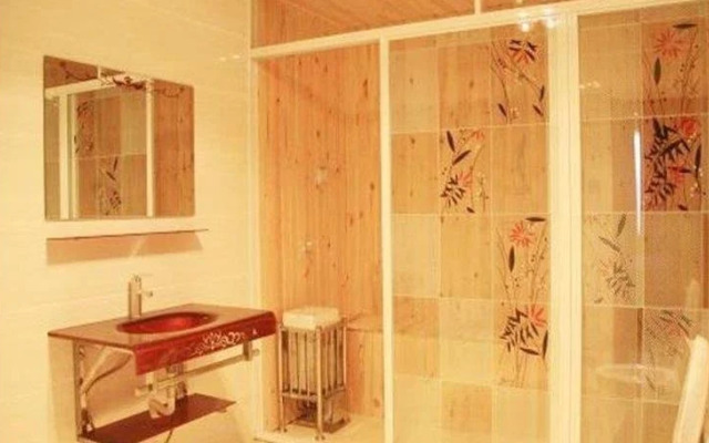 Yihe Hotel