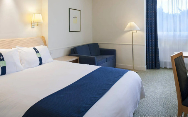 Holiday Inn Leeds Wakefield M1 Jct.40 by IHG