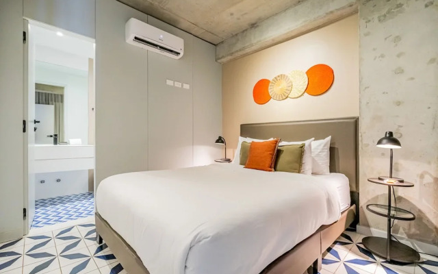 w Stylish 2BR in Plaza Herrera