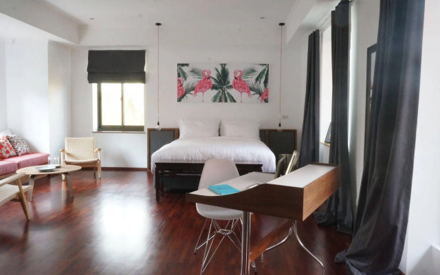 The Twelve Hotel