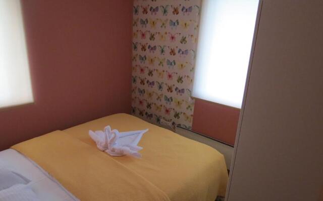 Apartman i studio Žuta dunja