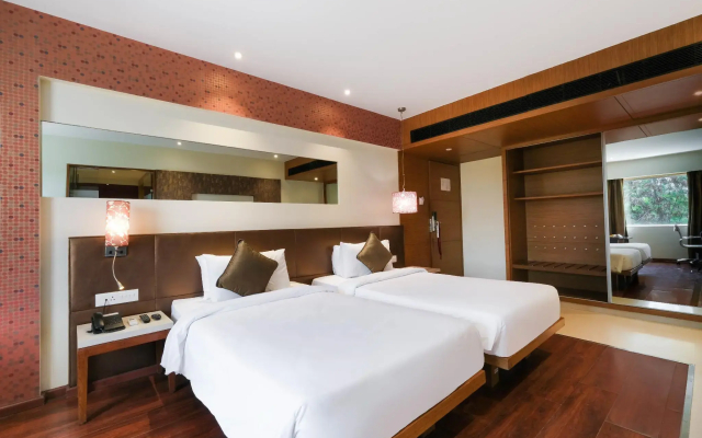 7 Apple Hotel Pimpri Pune