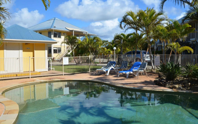 Hastings Cove Waterfront Holiday Apartments