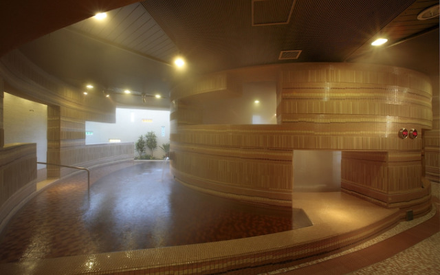 Spa Resort Hawaiians Monolith Tower