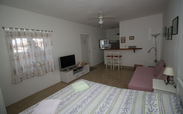 Apartment Sidro