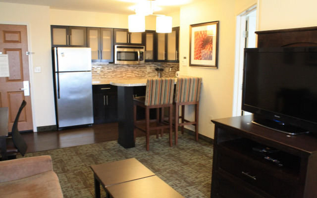 Staybridge Suites Minot by IHG