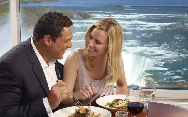 Marriott Niagara Falls Fallsview Hotel & Spa