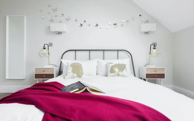 The Soho Studio - Modern & Central 2BDR