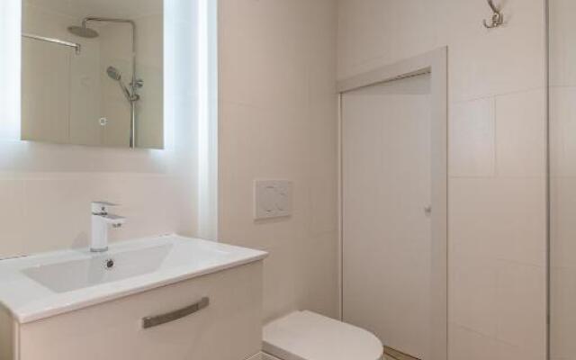 RAVISSANT STUDIO RENOVÉ 150m DE MONACO