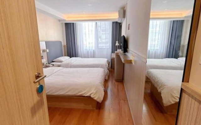 Wanyue Hotel (Shanghai Zhoupu Wanda Plaza)