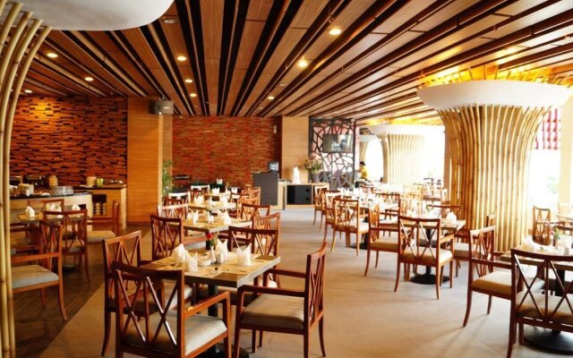 Hotel Victoria River View