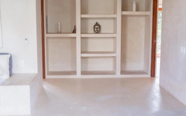 Fabulous Bohemian Apartment Exceptional Location Swimming Pool Terrace Garden