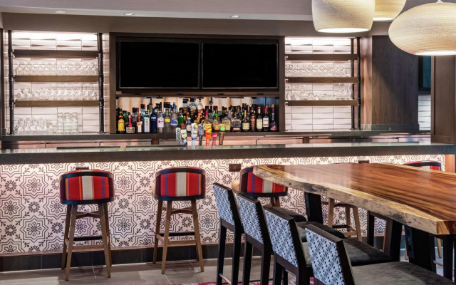 Embassy Suites by Hilton Walnut Creek
