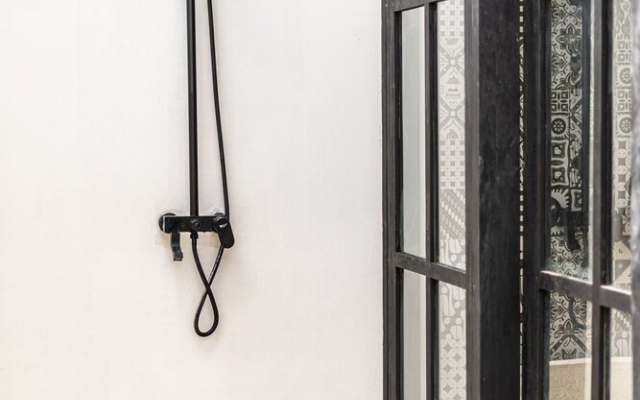 Sarang Apartments by EVDEkimi - Rice field escape with Yoga lounge, Lush garden