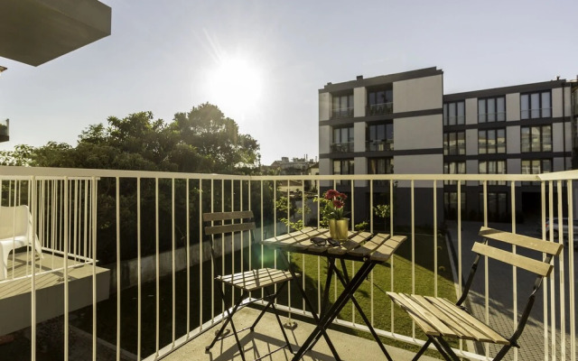 Guest H4U Bonjardim Pop Art City Center