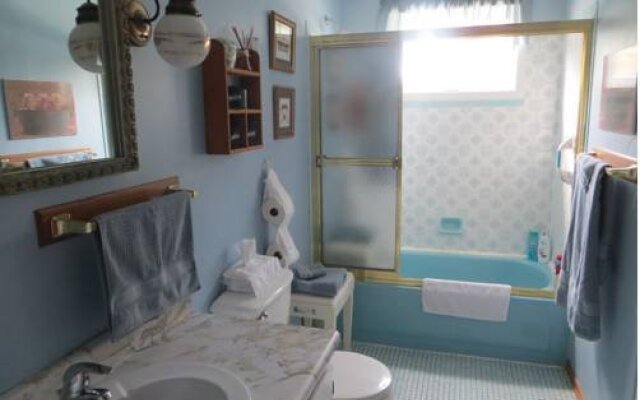 Country Cozy Bed and Breakfast