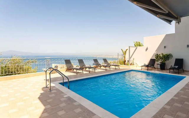 Aigli Luxury Villa - Panoramic Seaview Retreat