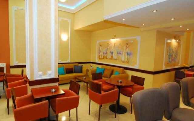 Achillion Hotel