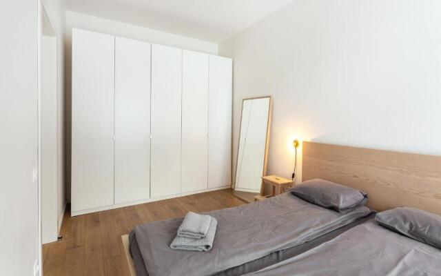 #stayhere - Modern Designer 1BDR Apartment in Artistic District