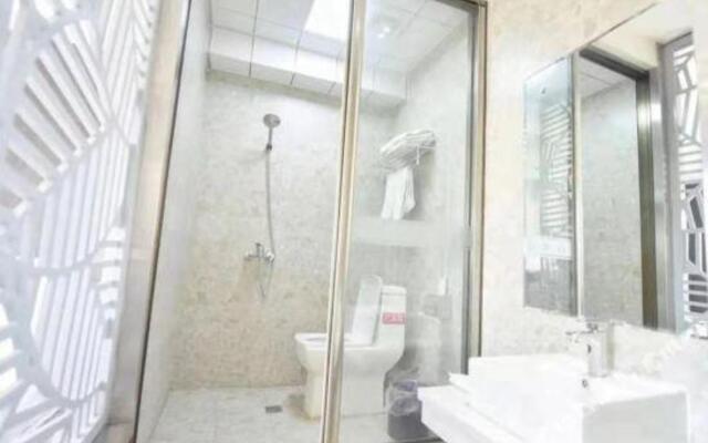 Dingxiang Muhua Hotel