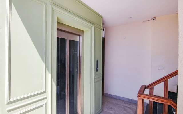 Fabhotel Sonachi Grand