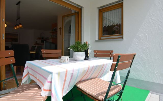 Attractive Holiday Home in Lechbruck am see With Garden