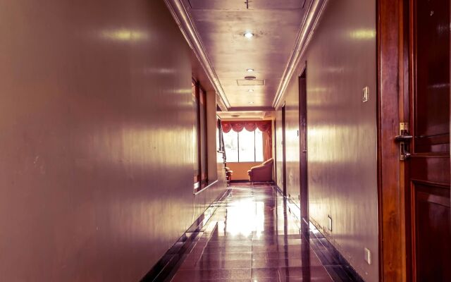 Hotel Athidi Grand