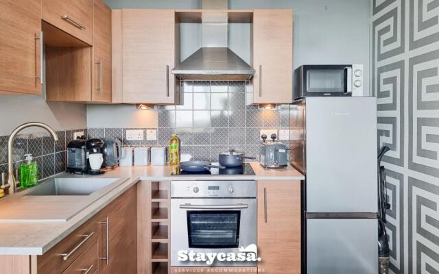Luxury 1 bed apartment beautiful view with parking