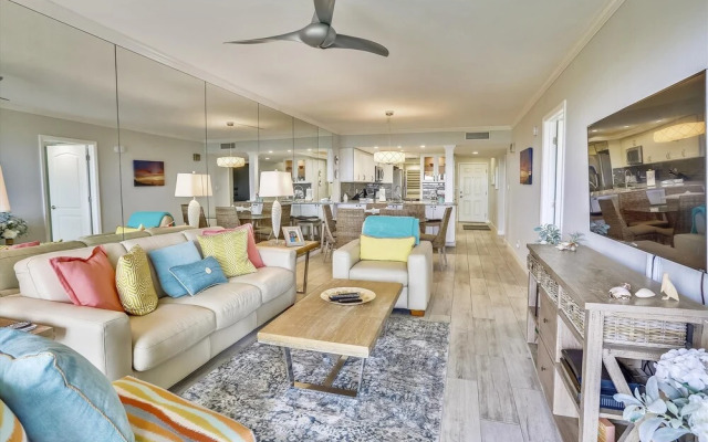 Land's End 303 building 10 All new Fully Updated Bright Granite