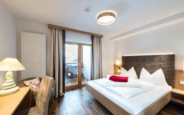 Hotel Alpenfrieden