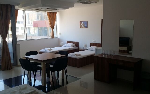 Hostel Coral City
