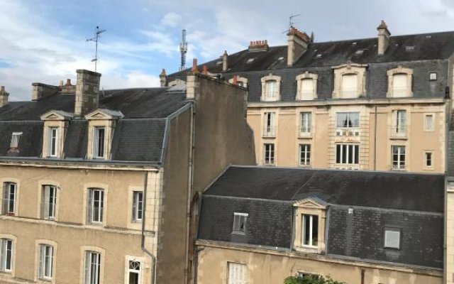 Grand appartement 3 chambres Poitiers coeur de ville