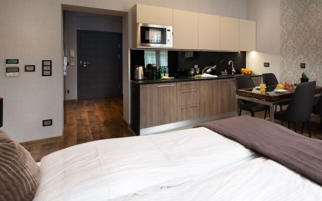 Aparthotel New Lux