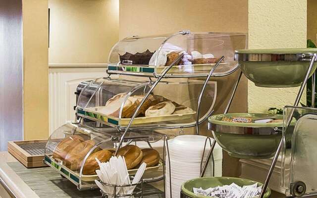 Quality Inn At the Mall - Valdosta