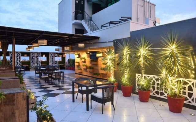 Hotel Shyam Paradise