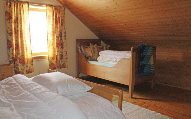 Nice Home in Evanger With 3 Bedrooms