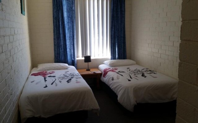 Apollo Holiday Units