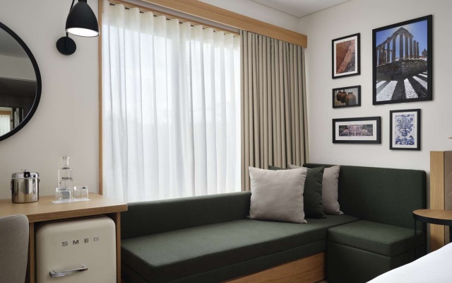 Hilton Garden Inn Evora - Image 4