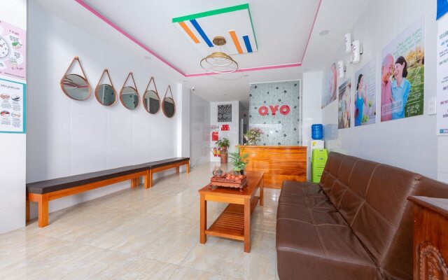 Flower House Apartment by OYO Rooms