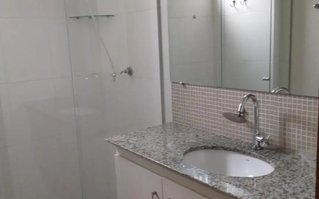 Edifício Vinícius Beira mar vista lateral