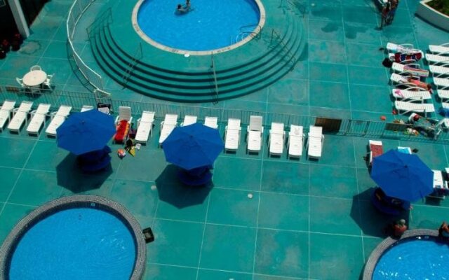Bal Harbour Hotels