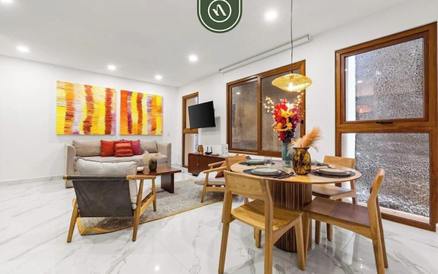 New 1 BR Condo - Rooftop Pool - Romantic Zone