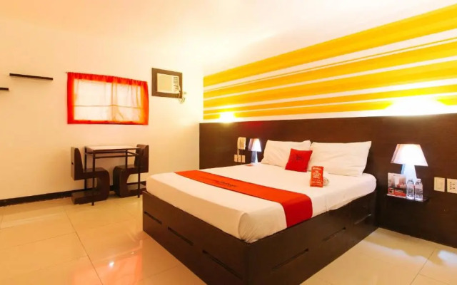 RedDoorz @ EL Runway Hotel Bulacan