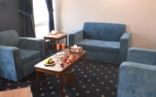 Ideal Home Hotel